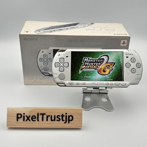 Sony psp 2000 - sony, silver